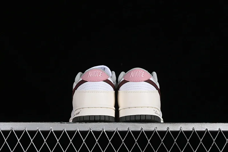 All categories Nk SB Dunk series Nk SB Dunk Low low-top sneakers Nk Dunk Low Valentine's Day limited SB low-top sports and leisure sneakers DD1503-117